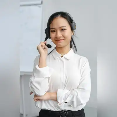 倪立
